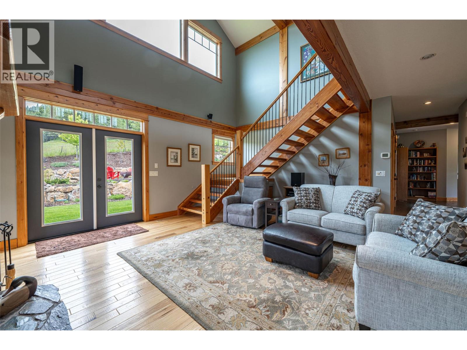 705 Creighton Valley Road, Lumby