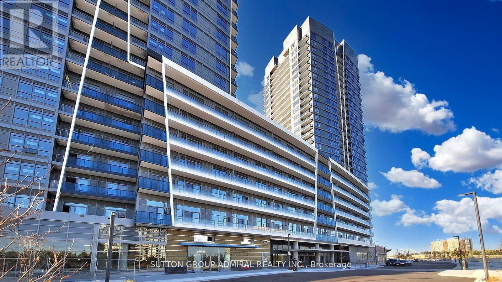 30 Upper Mall Unit 1711 photo 2