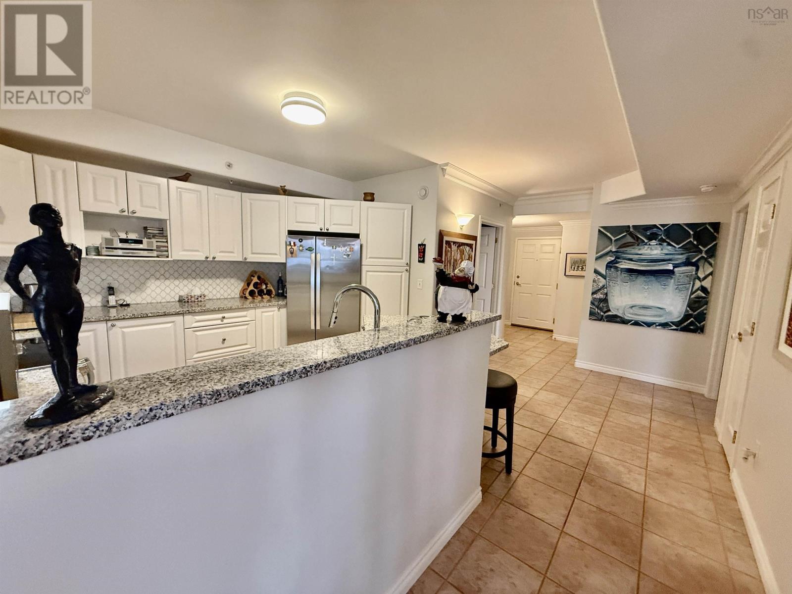 Property 20 of 52 of 404 99 Waterfront Drive