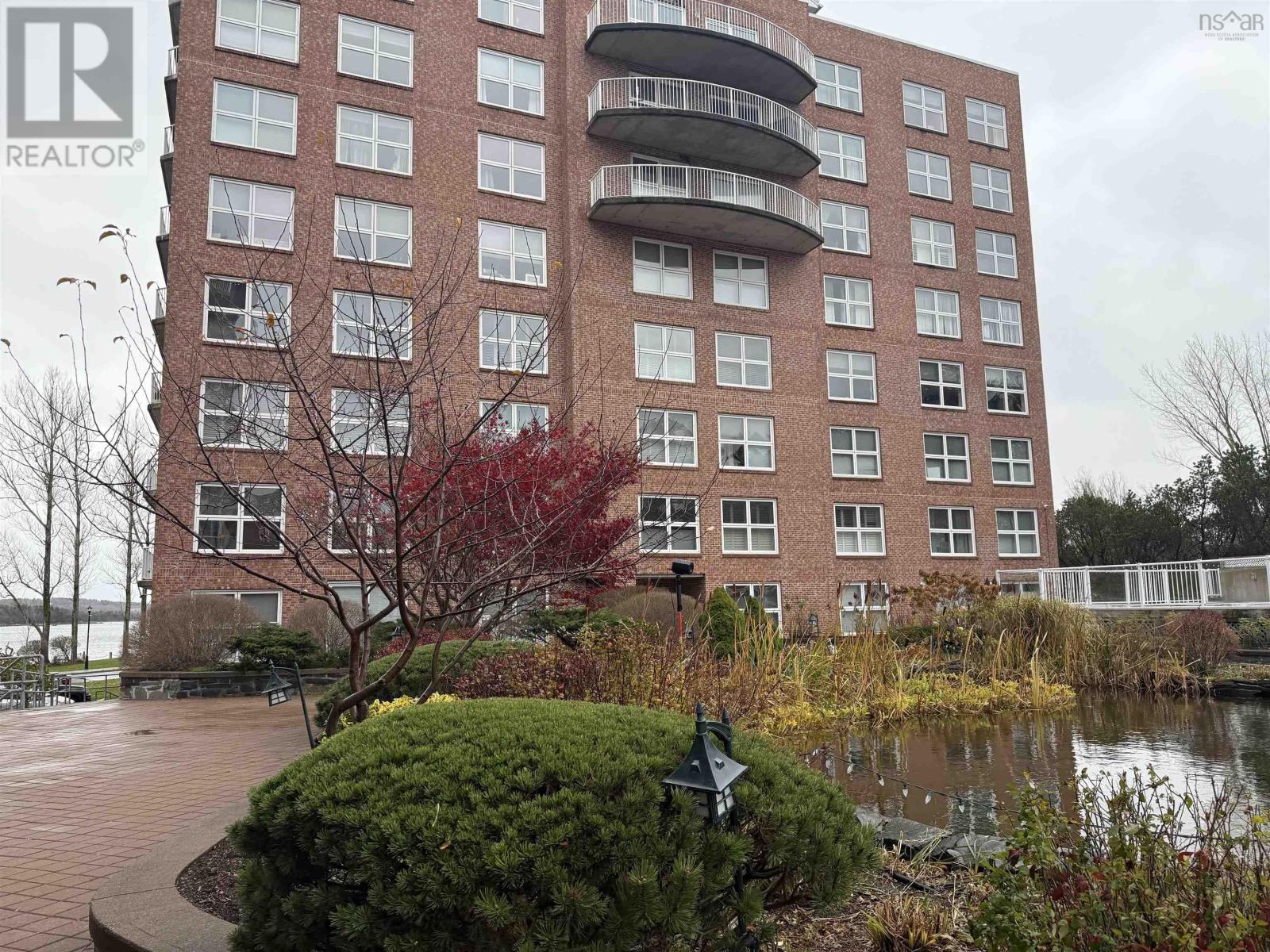 Property 40 of 52 of 404 99 Waterfront Drive