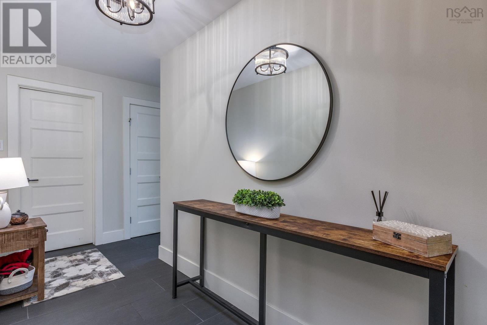 Property 4 of 42 of 305 15 Kings Wharf Place