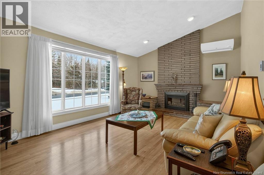 117 Pascal Avenue - Photo 2 of 20, Dieppe, New Brunswick