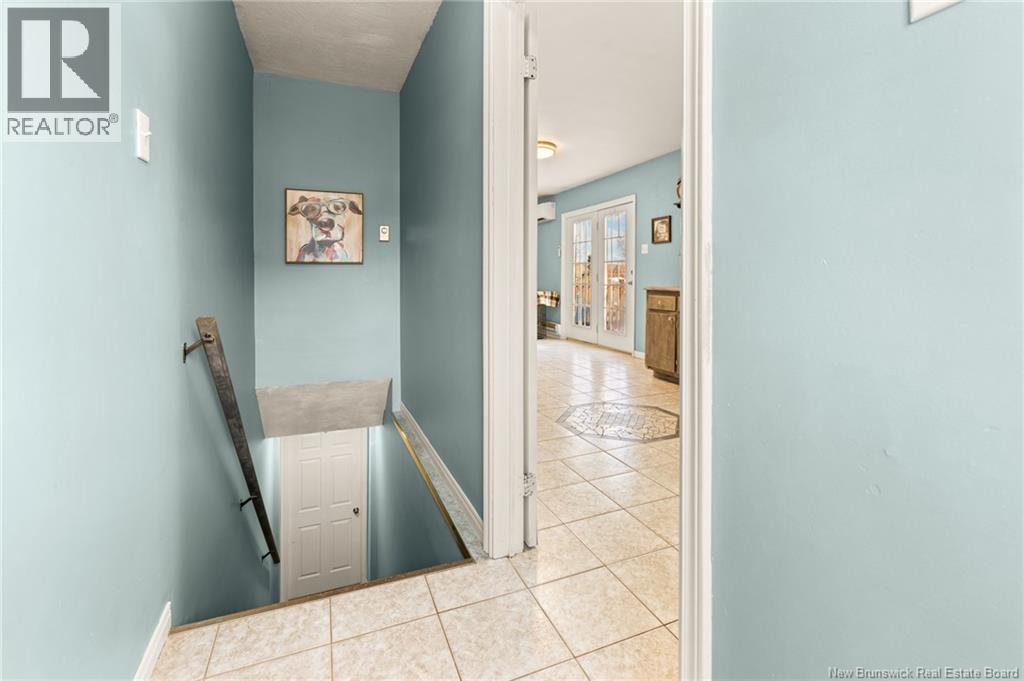1673 Amirault Street - 13
