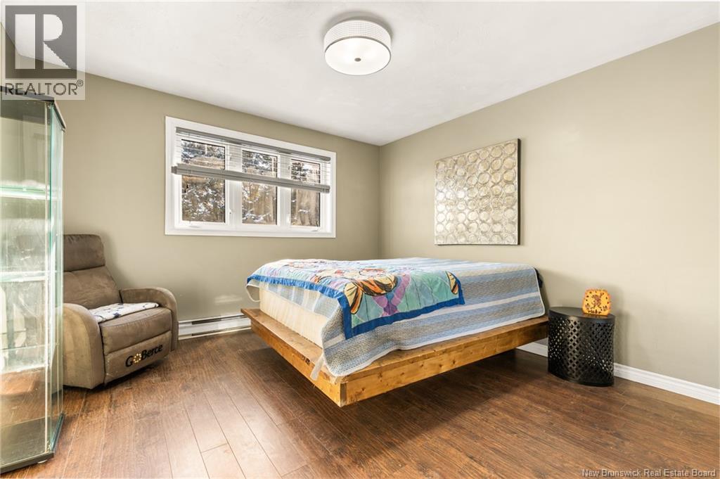 1673 Amirault Street - 9