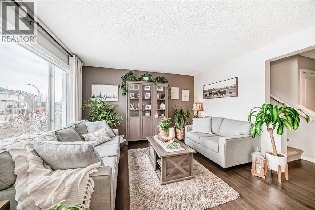 117 Sunset Common, Cochrane