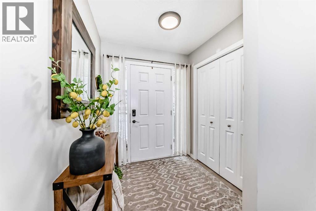 117 Sunset Common, Cochrane