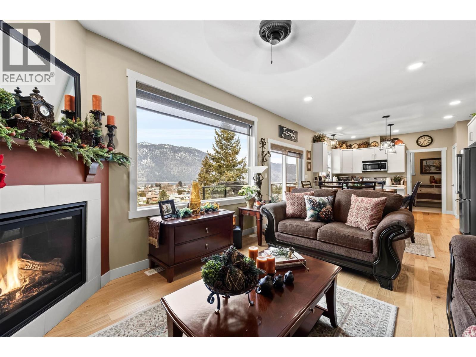 1200 Montgomery Place, Chase