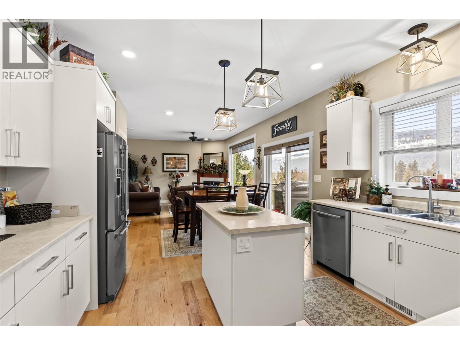 1200 Montgomery Place, Chase