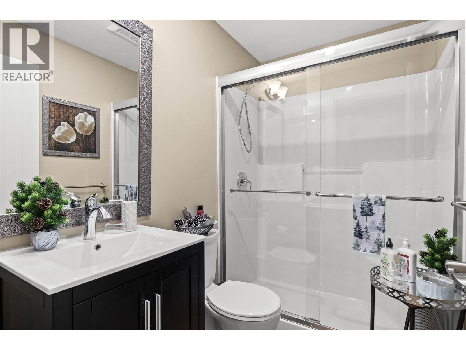 1200 Montgomery Place, Chase