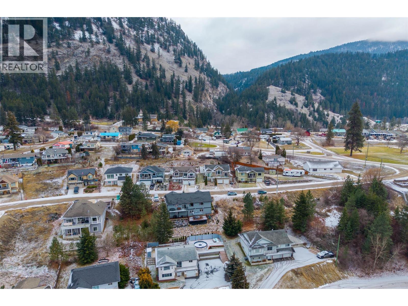 1200 Montgomery Place, Chase