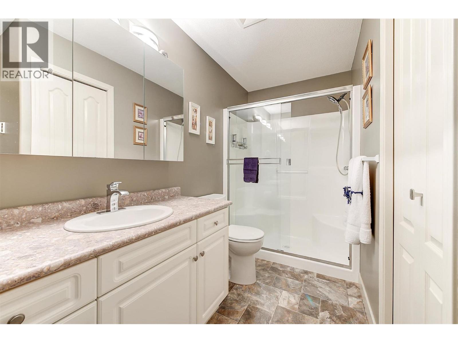 102 2300 Benvoulin Road, Kelowna