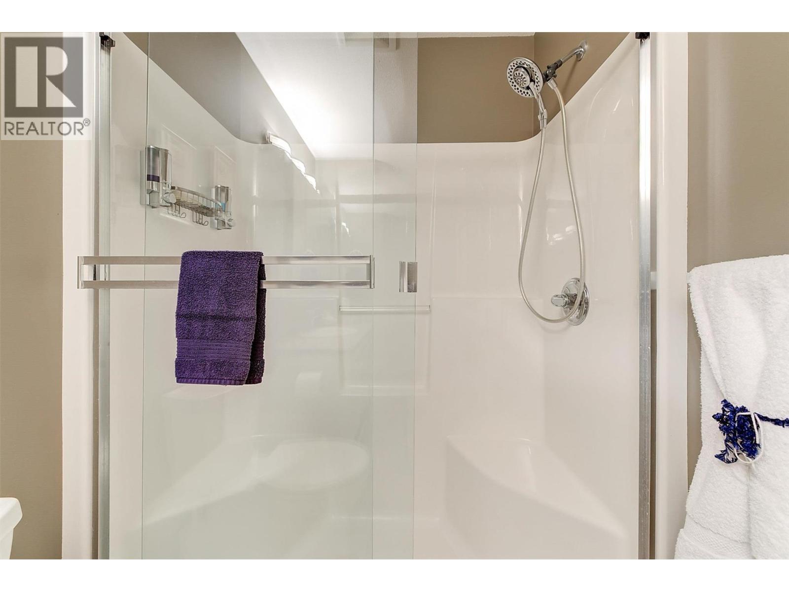 102 2300 Benvoulin Road, Kelowna