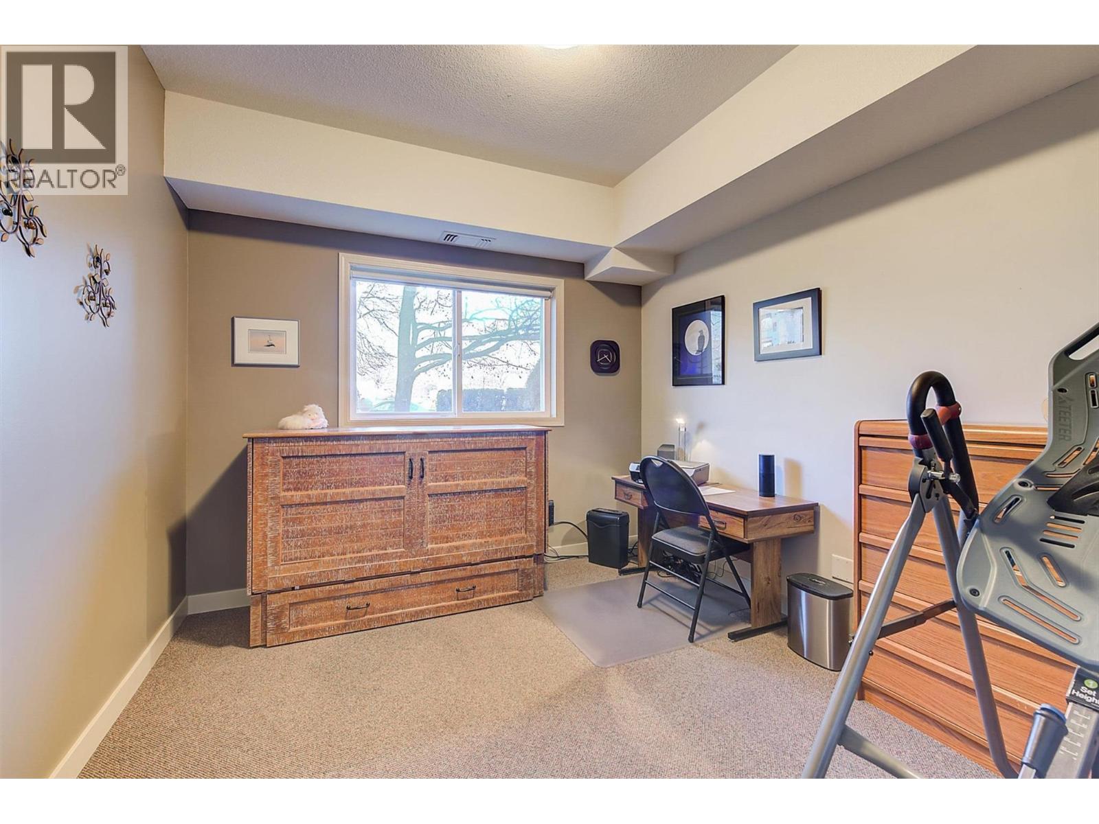 102 2300 Benvoulin Road, Kelowna