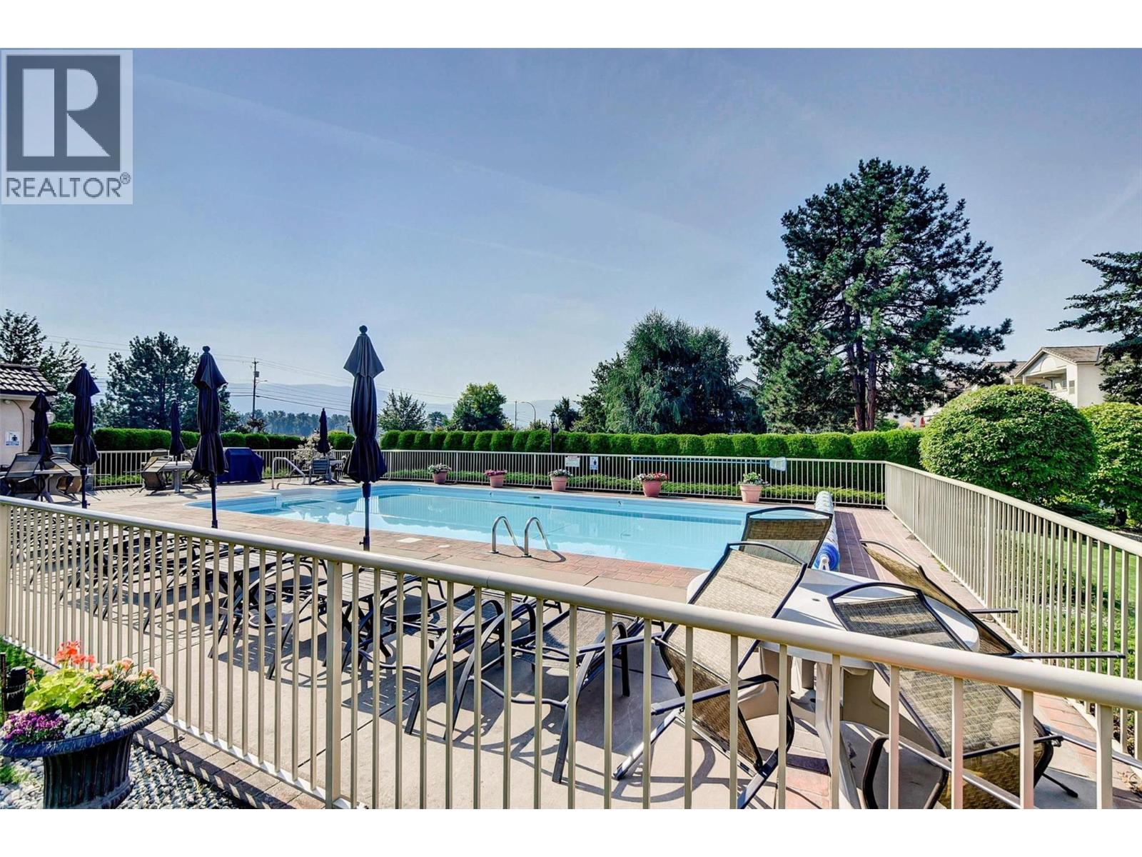 102 2300 Benvoulin Road, Kelowna