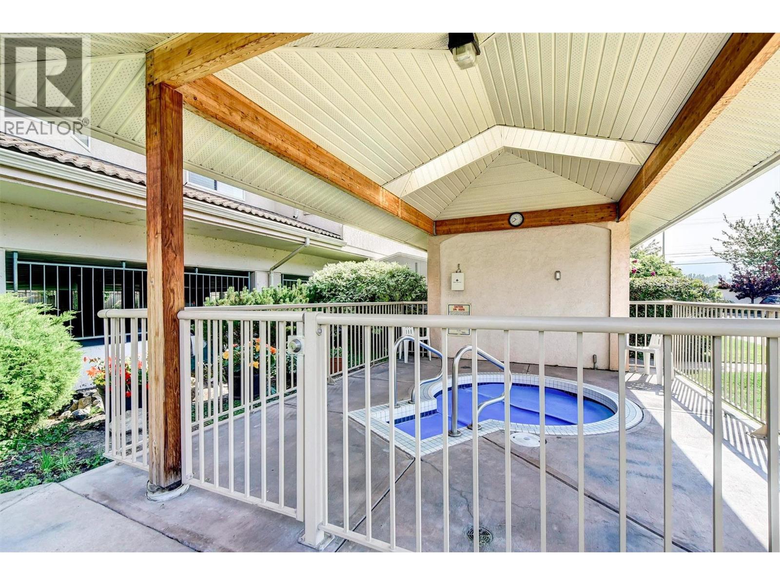 102 2300 Benvoulin Road, Kelowna