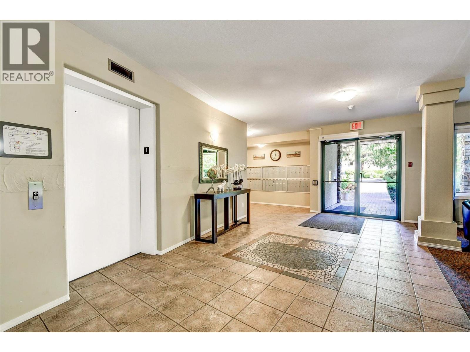 102 2300 Benvoulin Road, Kelowna