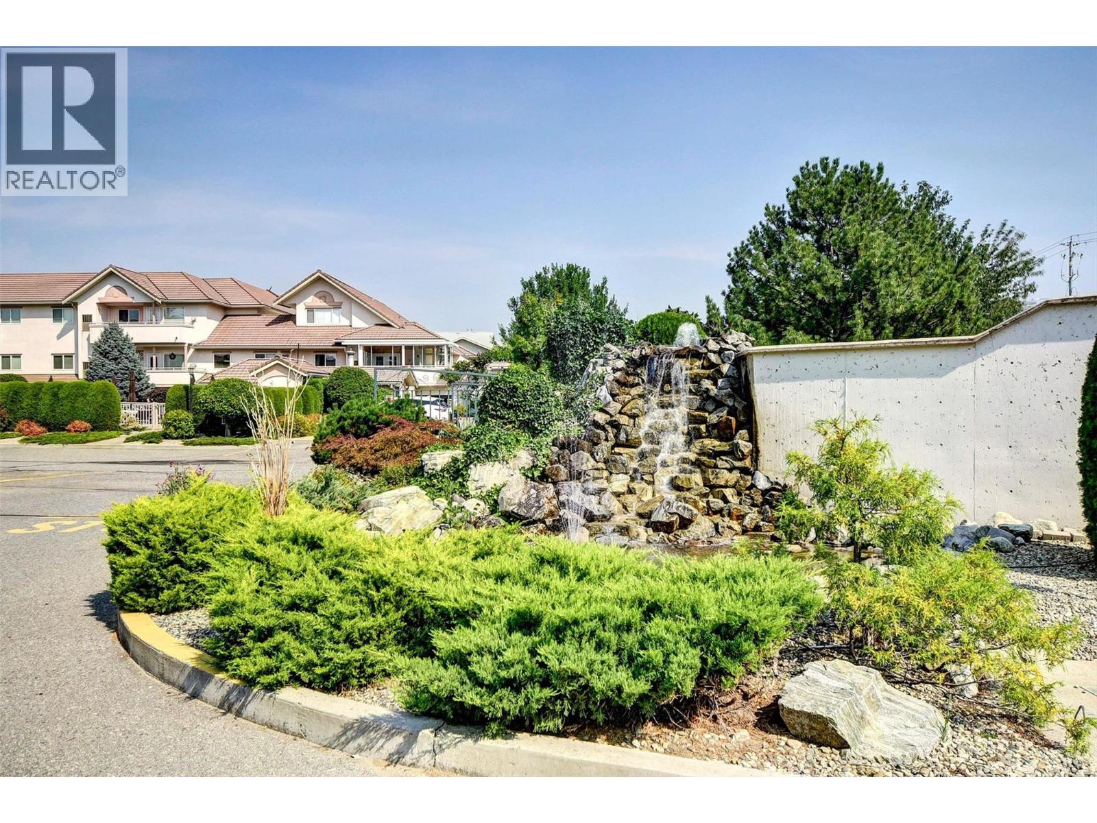 102 2300 Benvoulin Road, Kelowna