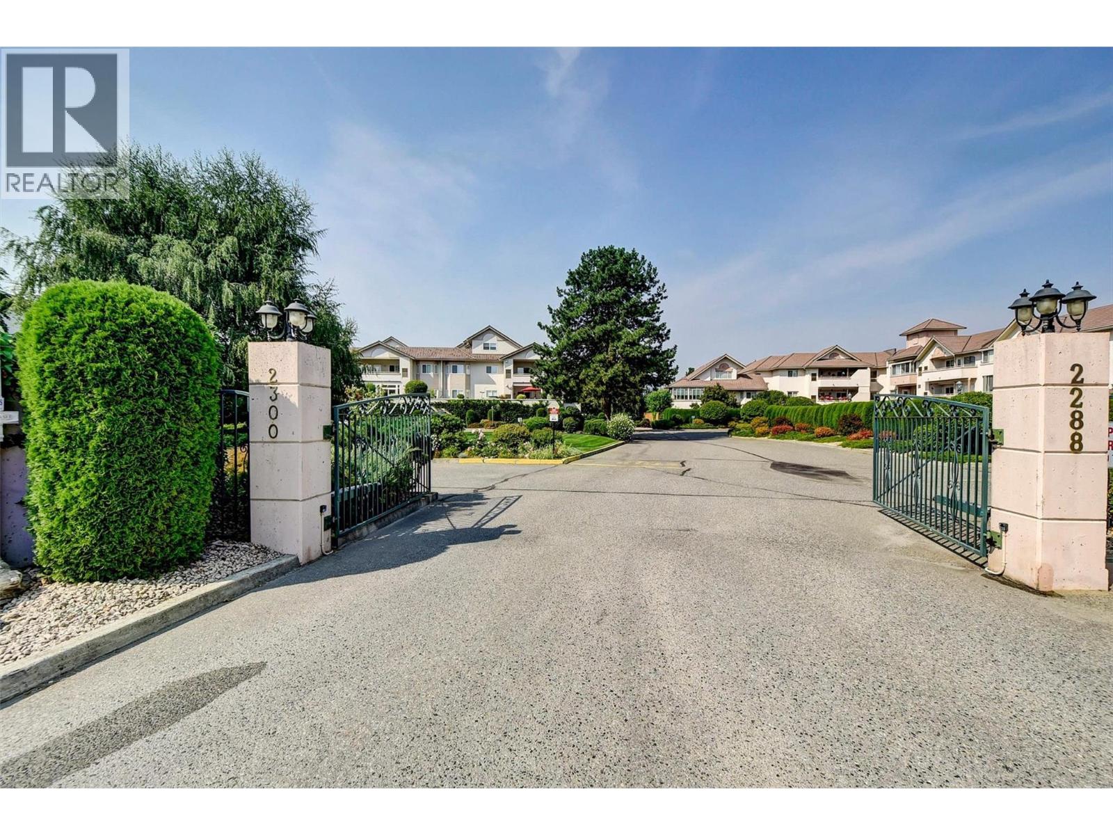 102 2300 Benvoulin Road, Kelowna