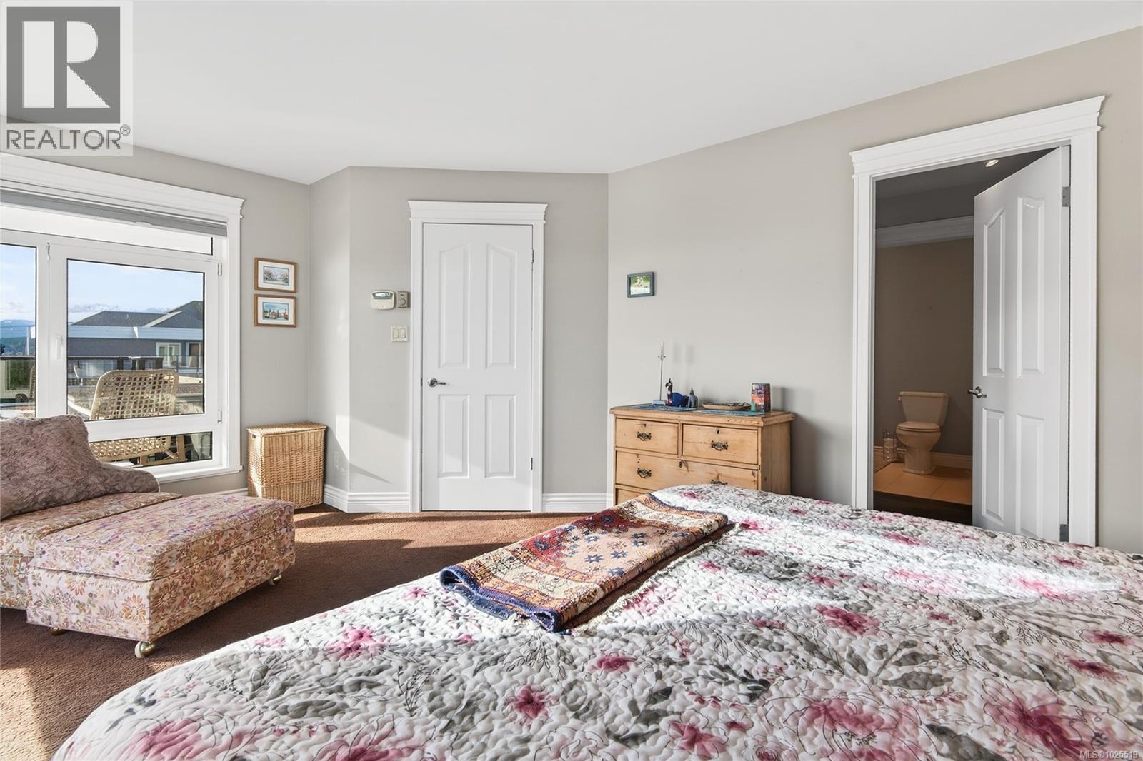 118 1807 Beaufort Ave, Comox