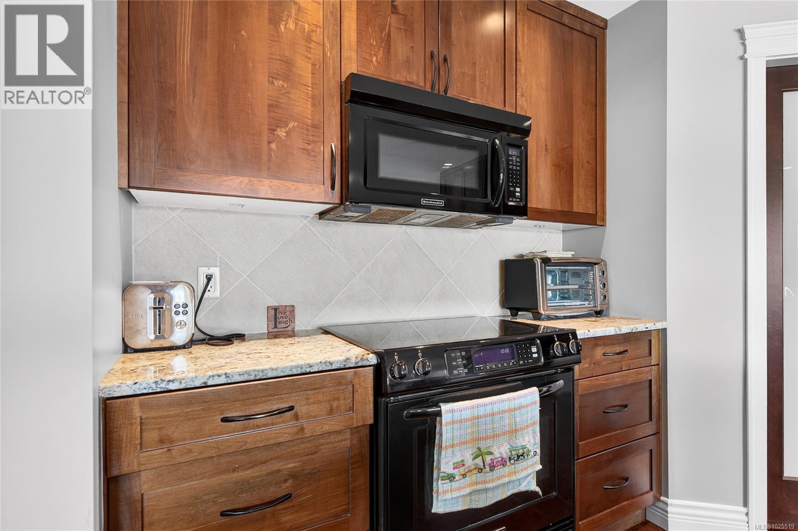 #118 1807 Beaufort Ave - 20