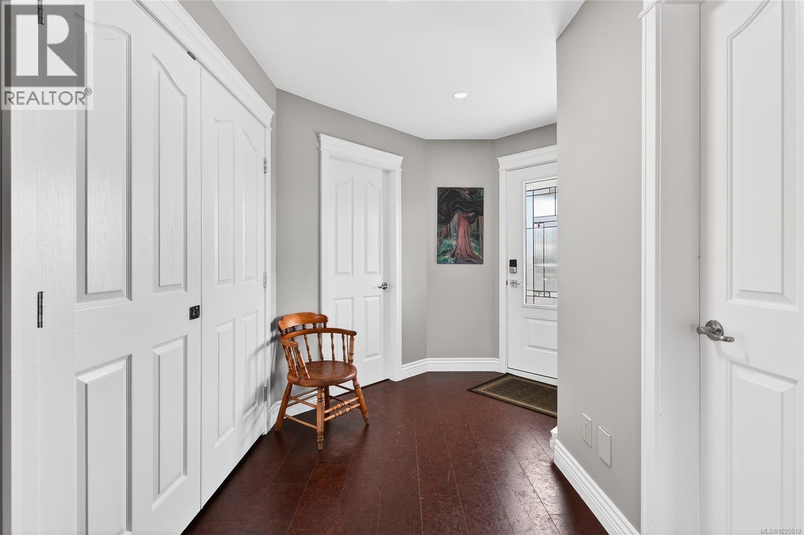 118 1807 Beaufort Ave, Comox