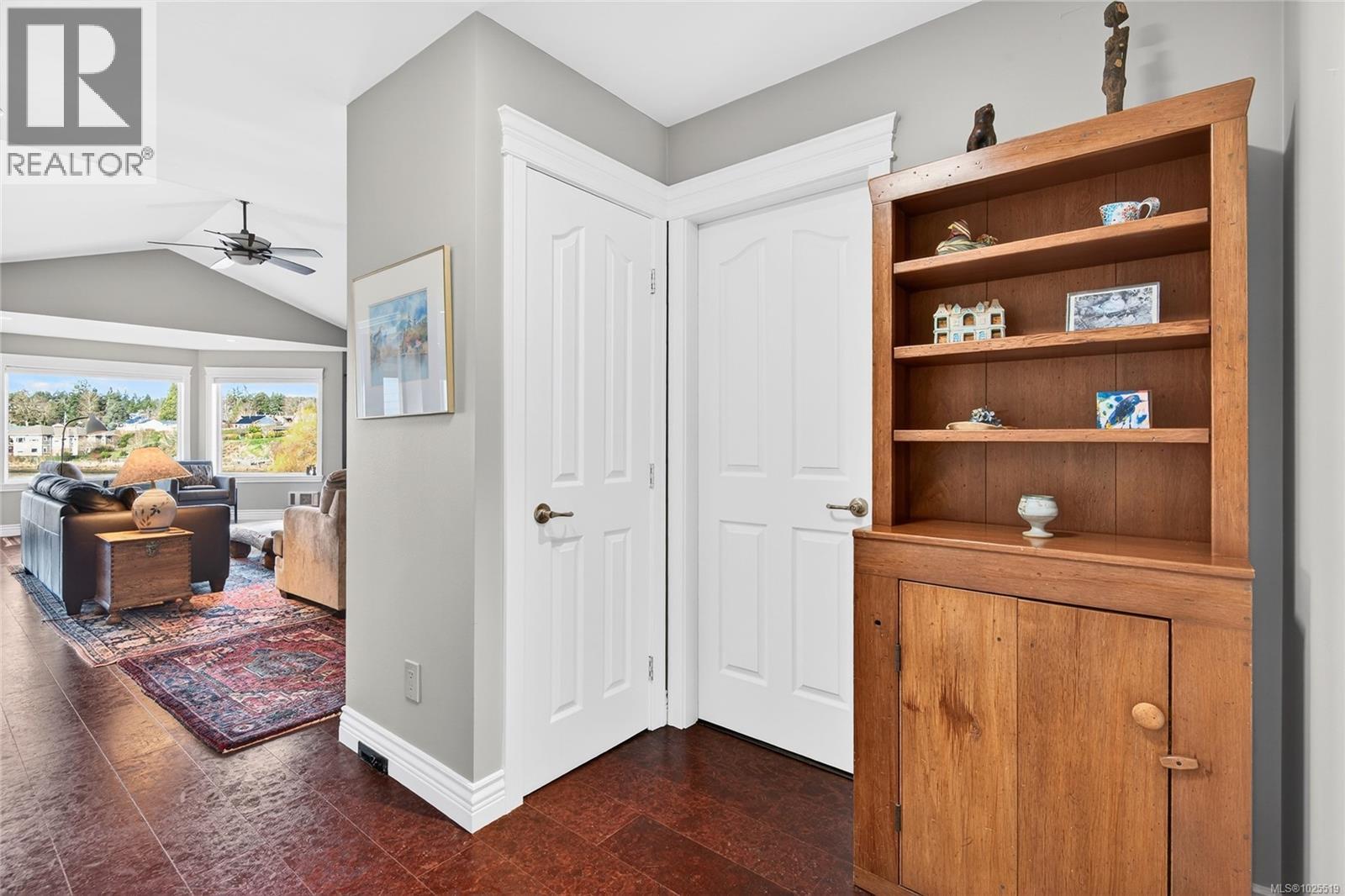 #118 1807 Beaufort Ave - 26