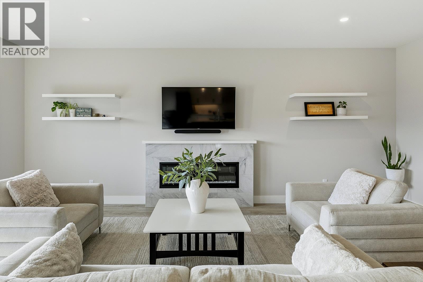  3350 Hawks Crescent, Westbank