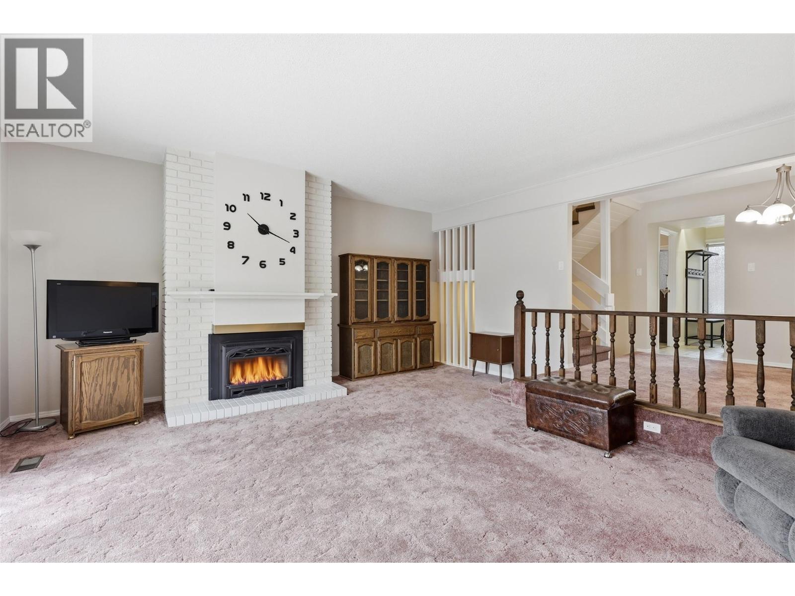 1555 SUMMIT Drive Unit# 14, Kamloops