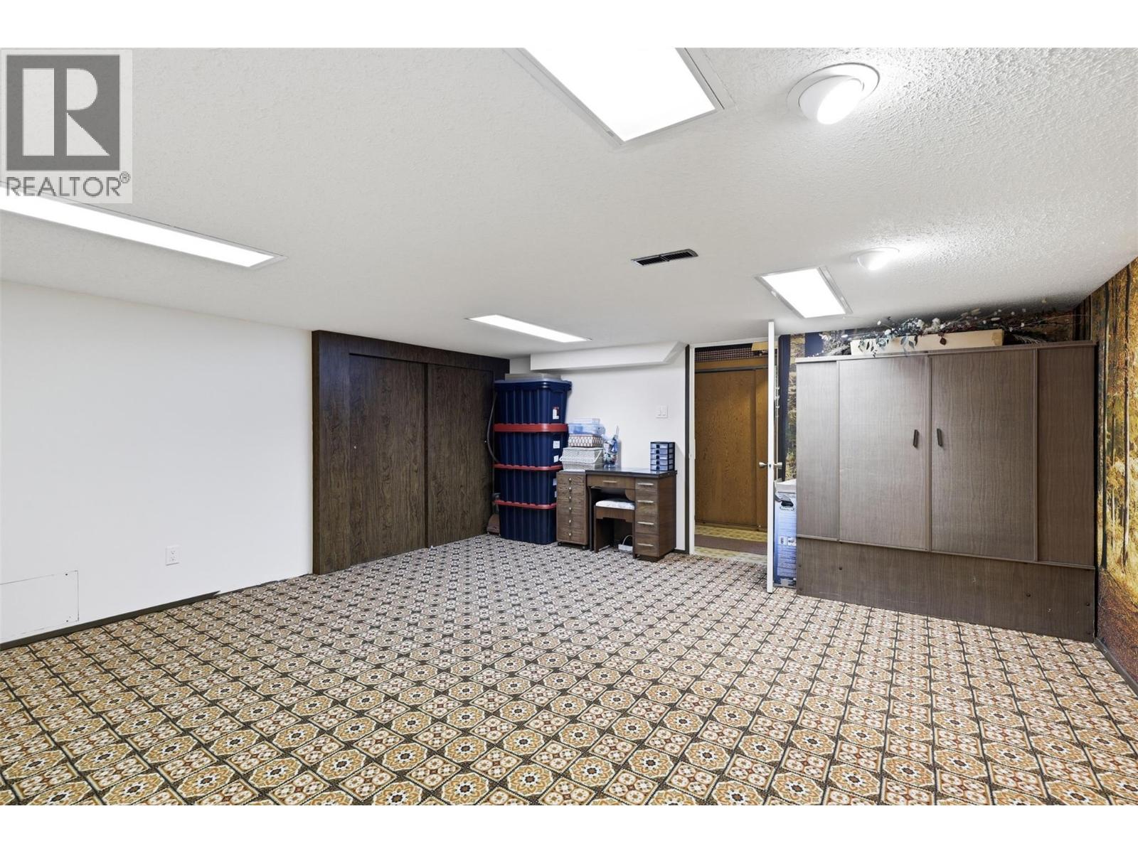 1555 SUMMIT Drive Unit# 14, Kamloops