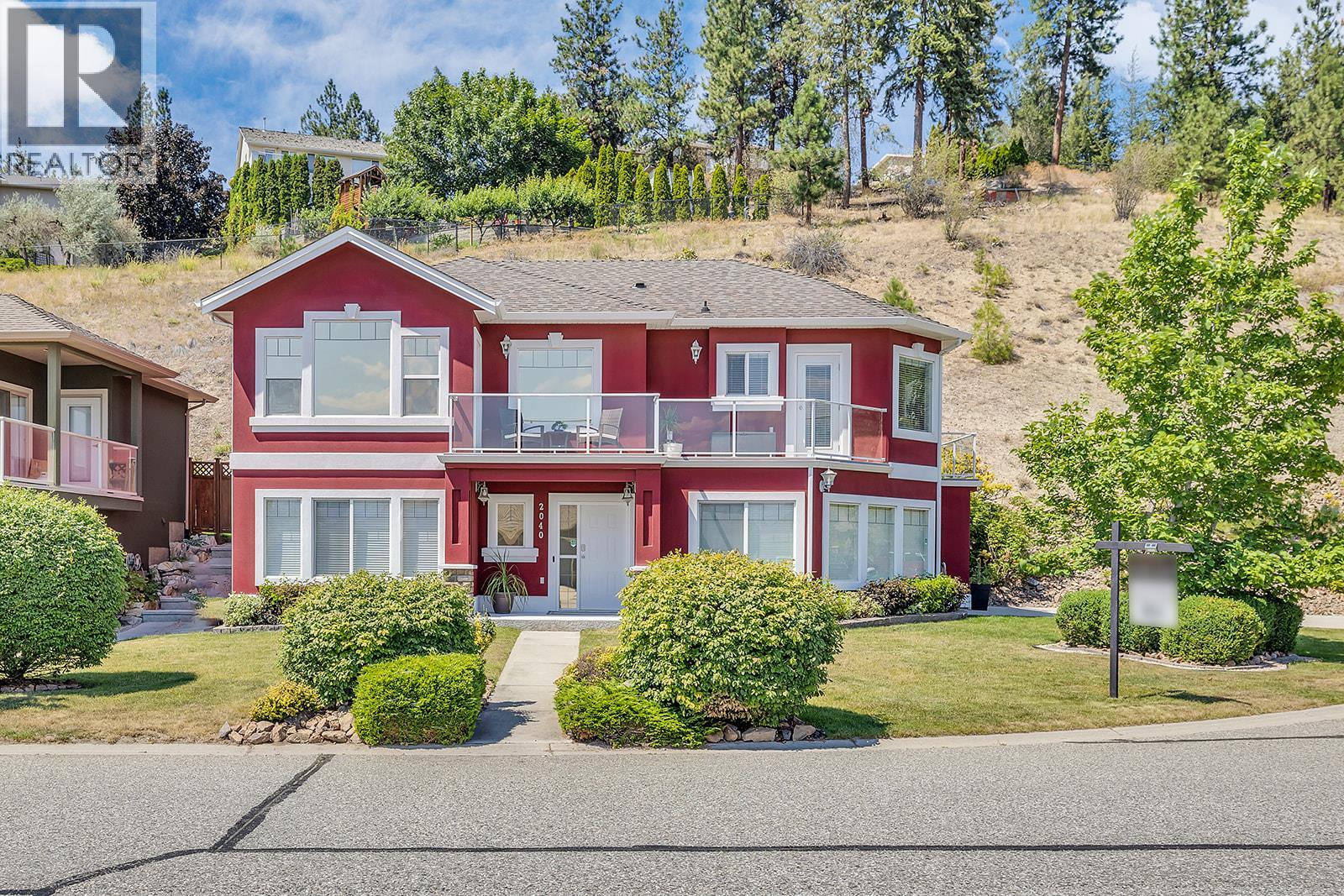  2040 Spyglass Way, West Kelowna
