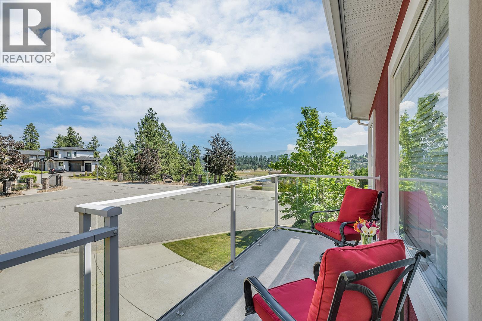  2040 Spyglass Way, West Kelowna