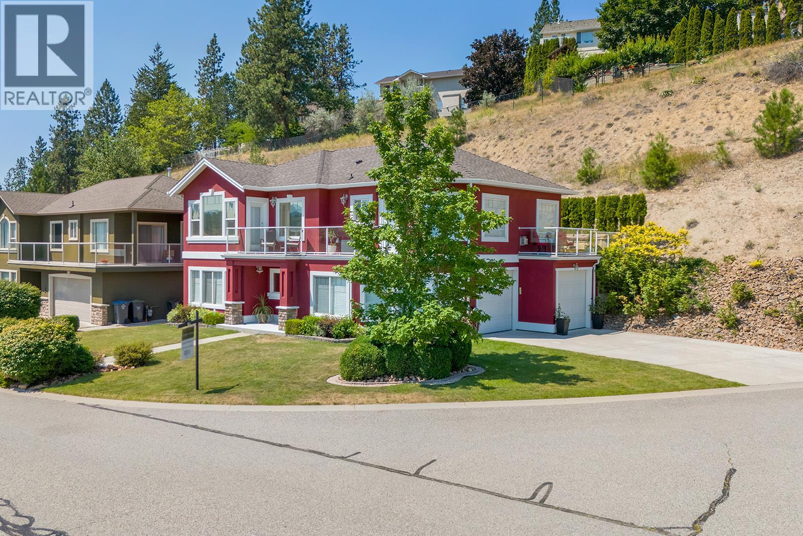  2040 Spyglass Way, West Kelowna