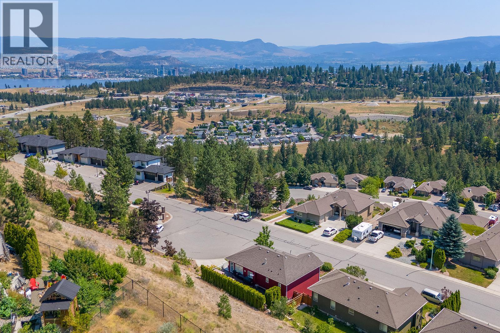  2040 Spyglass Way, West Kelowna