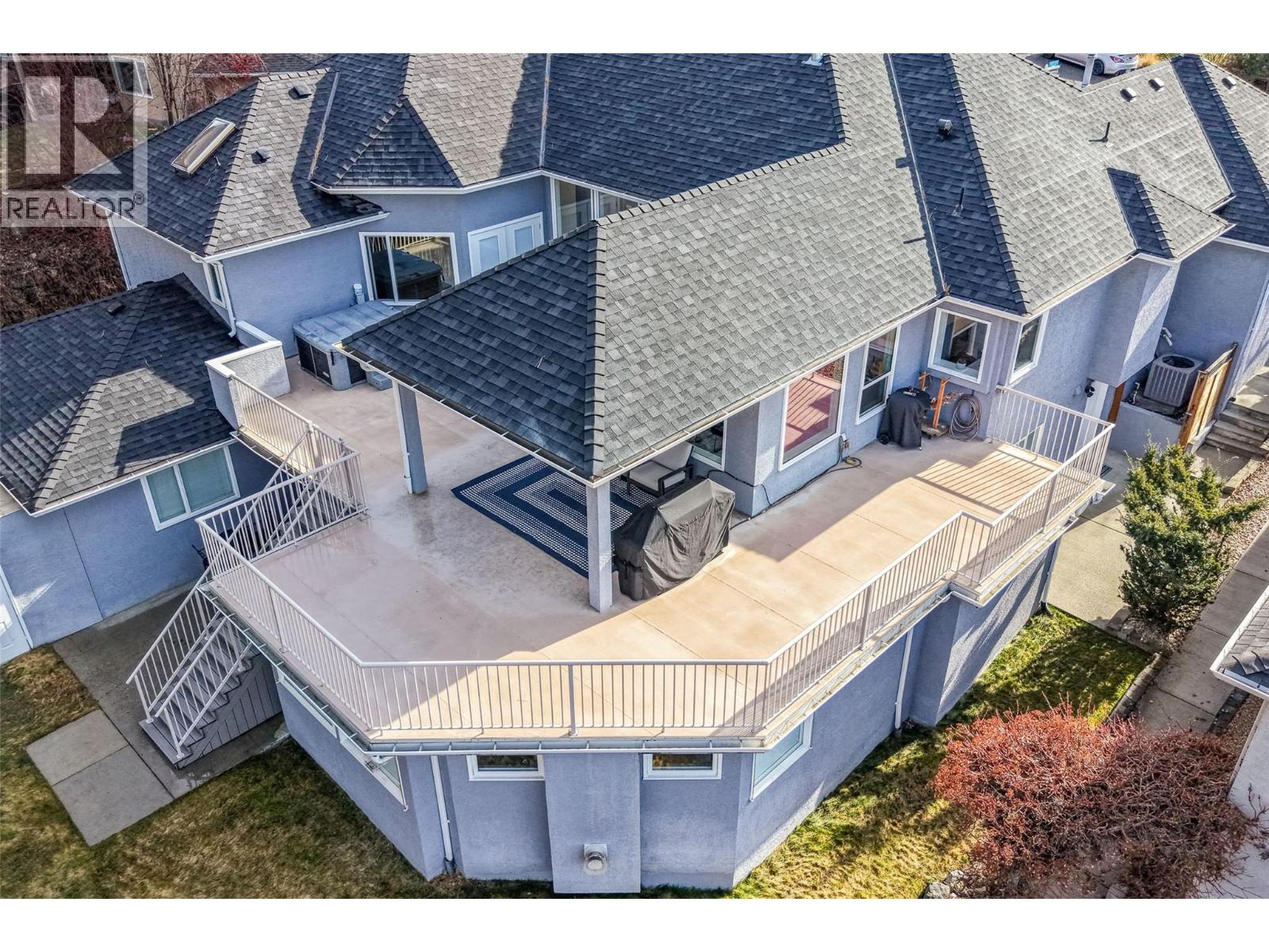  2102 Lillooet Court, Kelowna