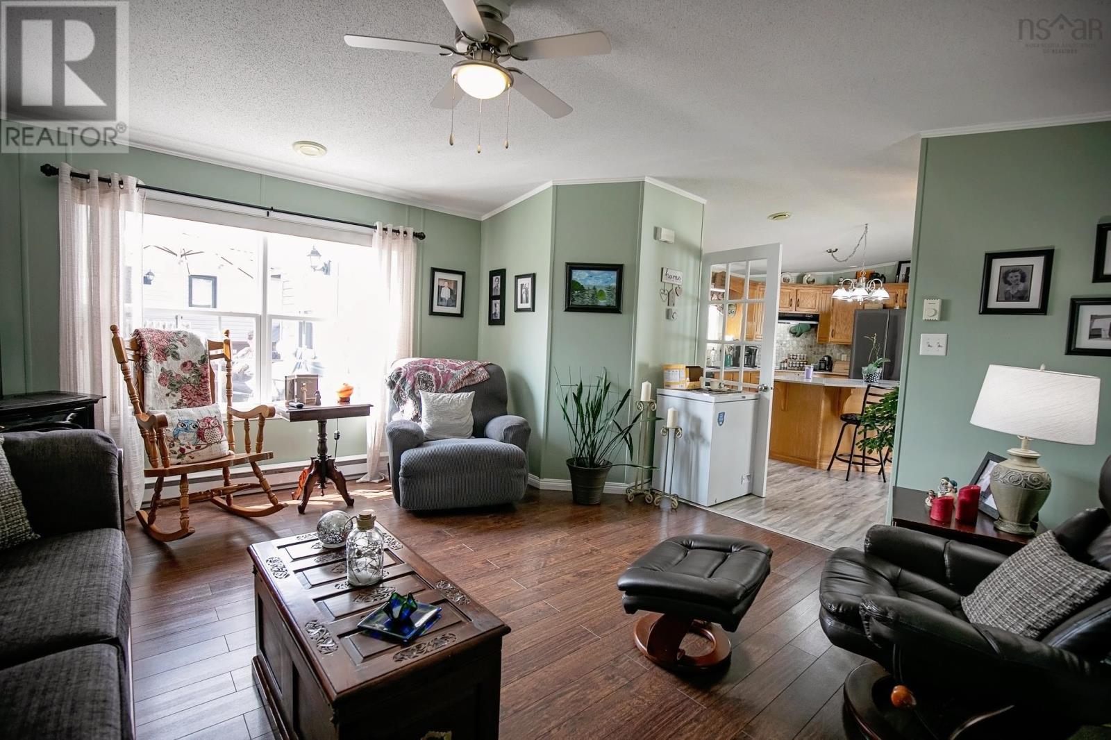 Property 21 of 38 of 50 Pinehurst Street