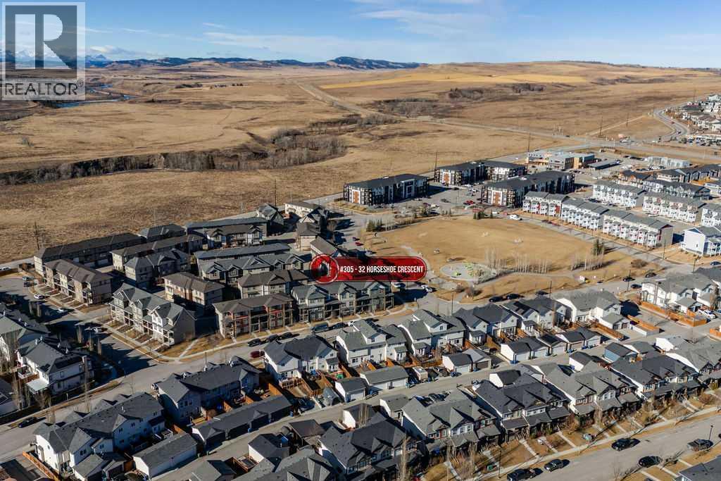 32 Horseshoe Crescent, Cochrane