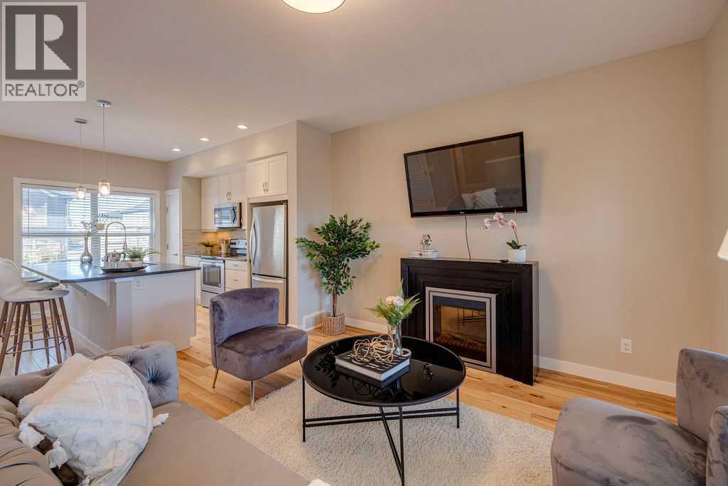 32 Horseshoe Crescent, Cochrane