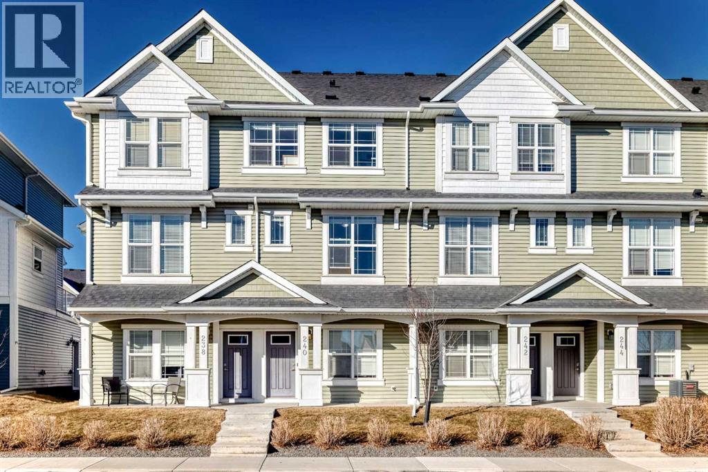 240 Copperleaf Way Southeast