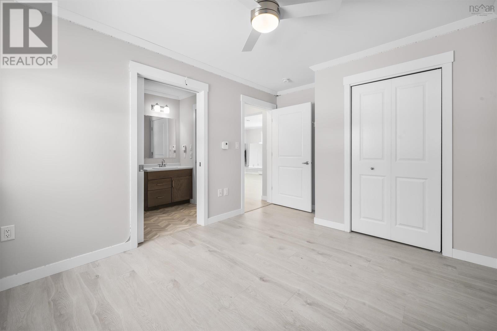 Property 8 of 32 of 32 Mossberry Close