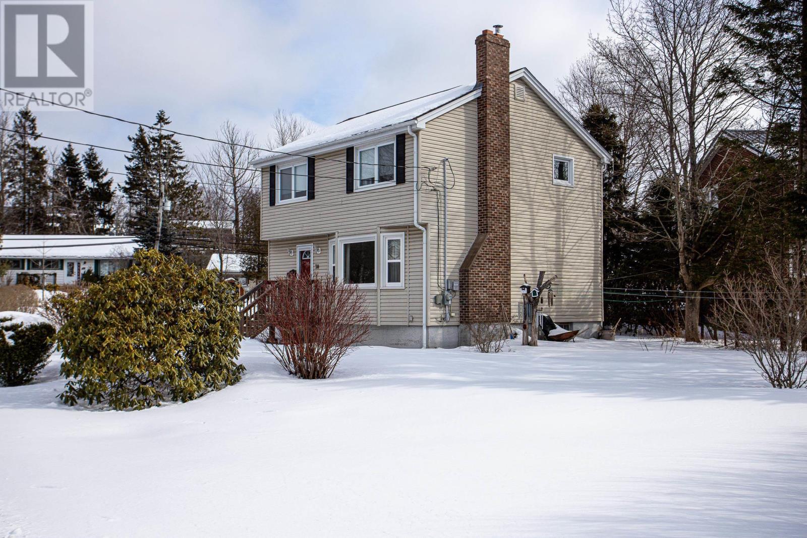 Property 2 of 30 of 38 Lawson Avenue