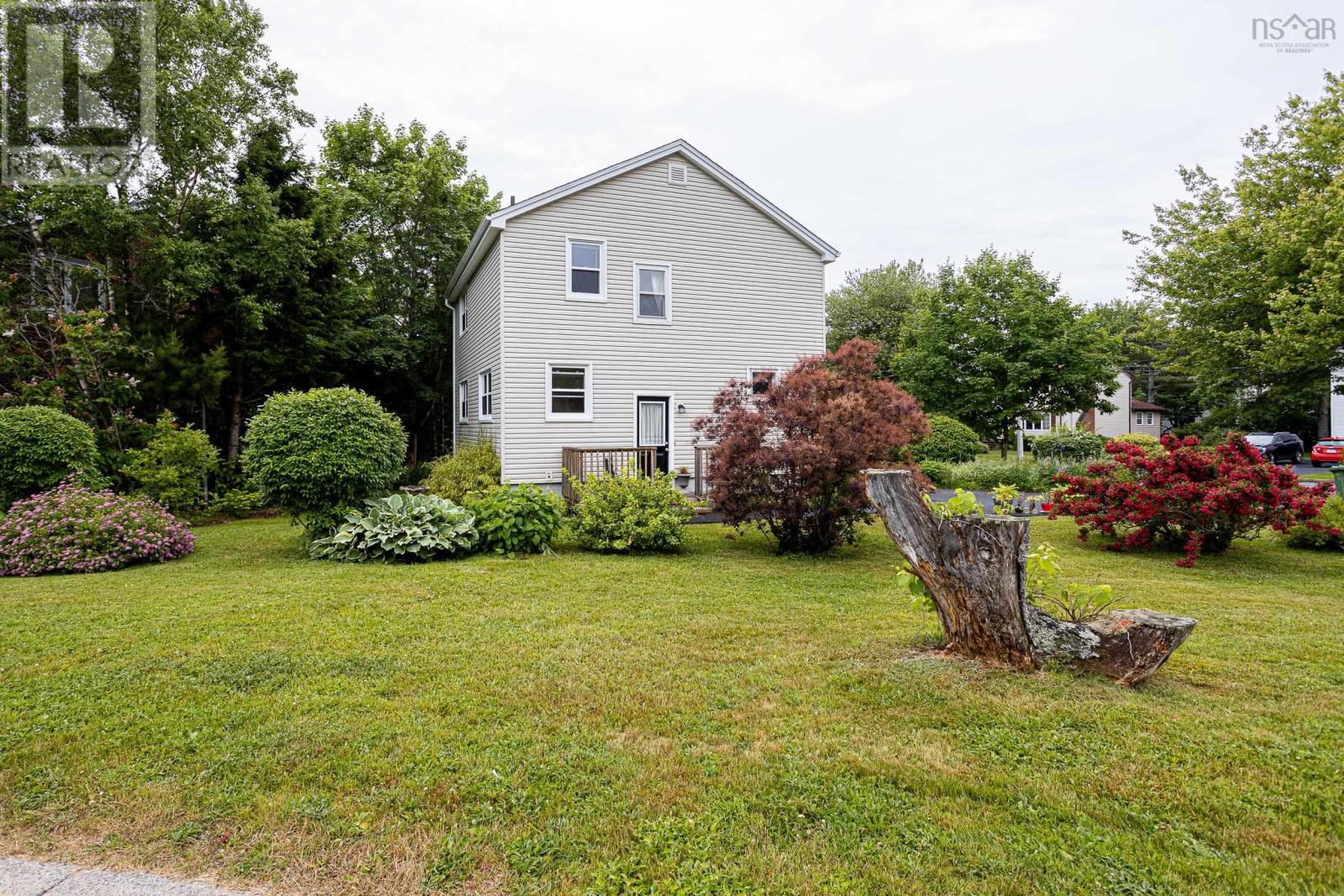 Property 26 of 30 of 38 Lawson Avenue