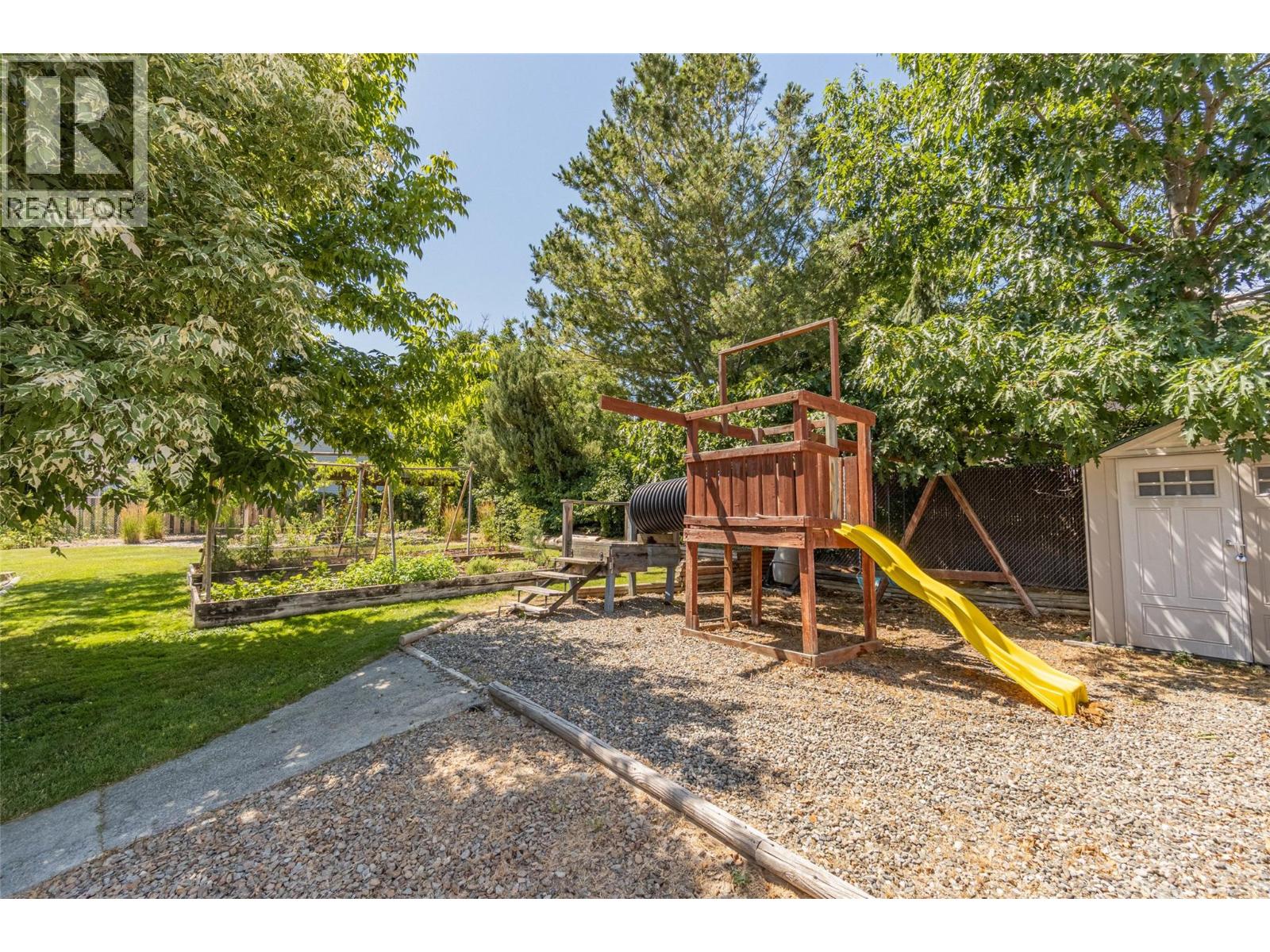 860 Fairview Road - 54