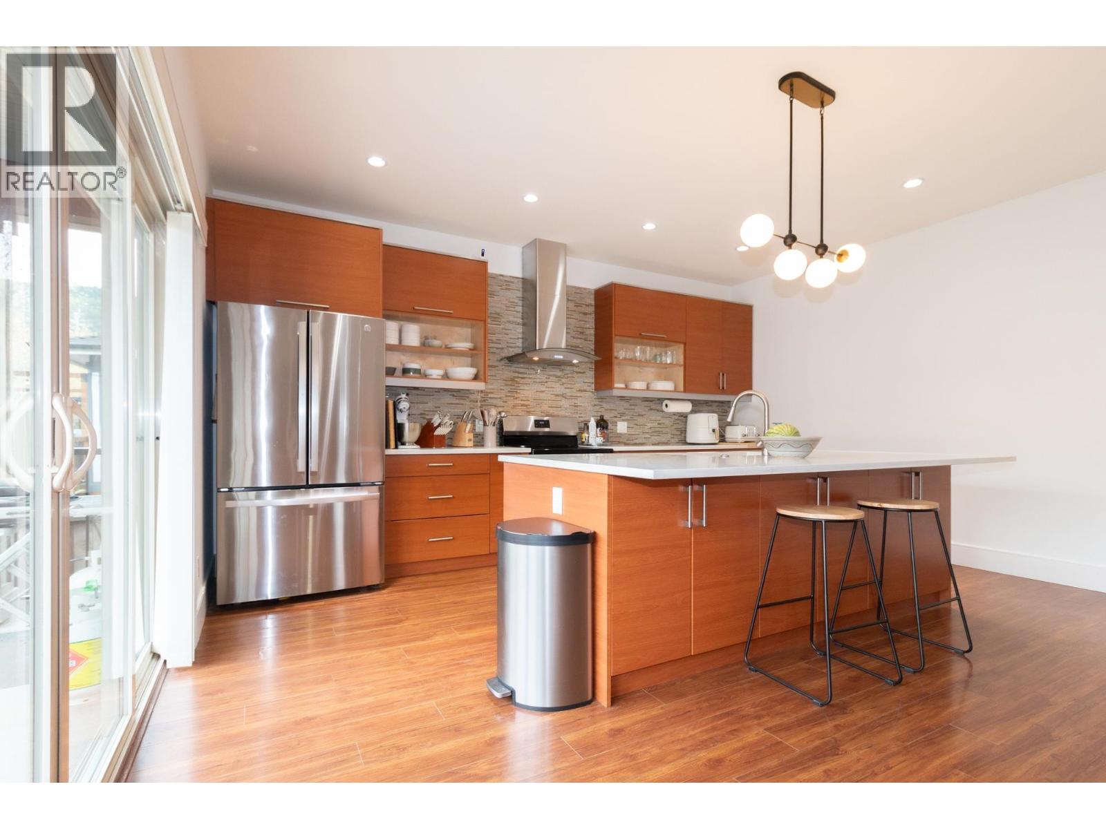 39010 KINGFISHER ROAD, Squamish