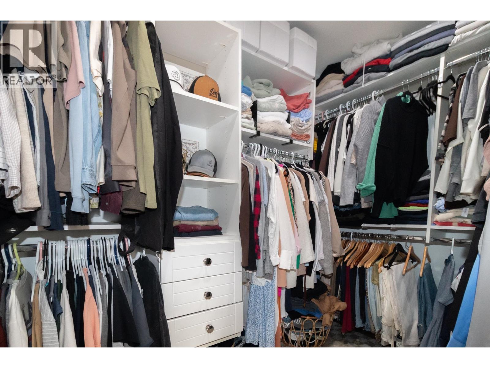 39010 KINGFISHER ROAD, Squamish