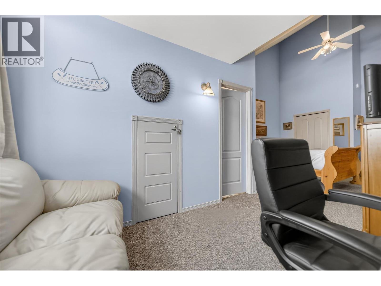 #438 400 Riverside Way - 28