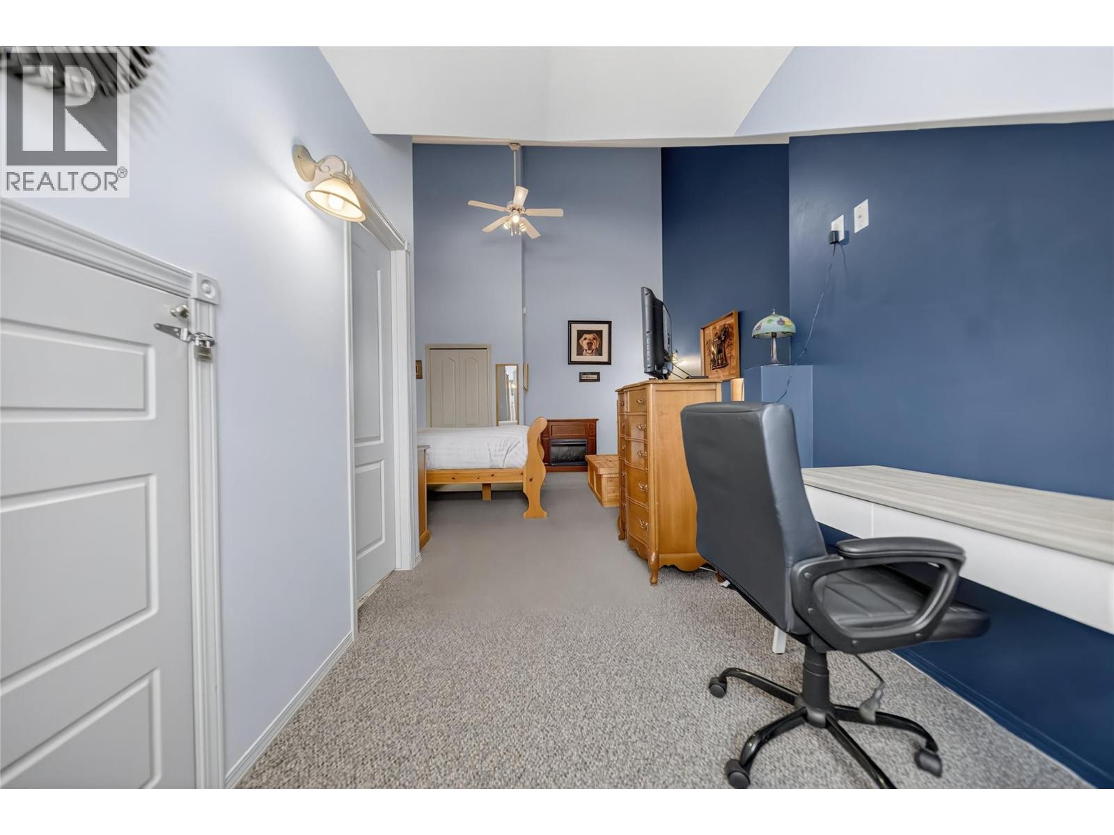 #438 400 RIVERSIDE WAY - 29