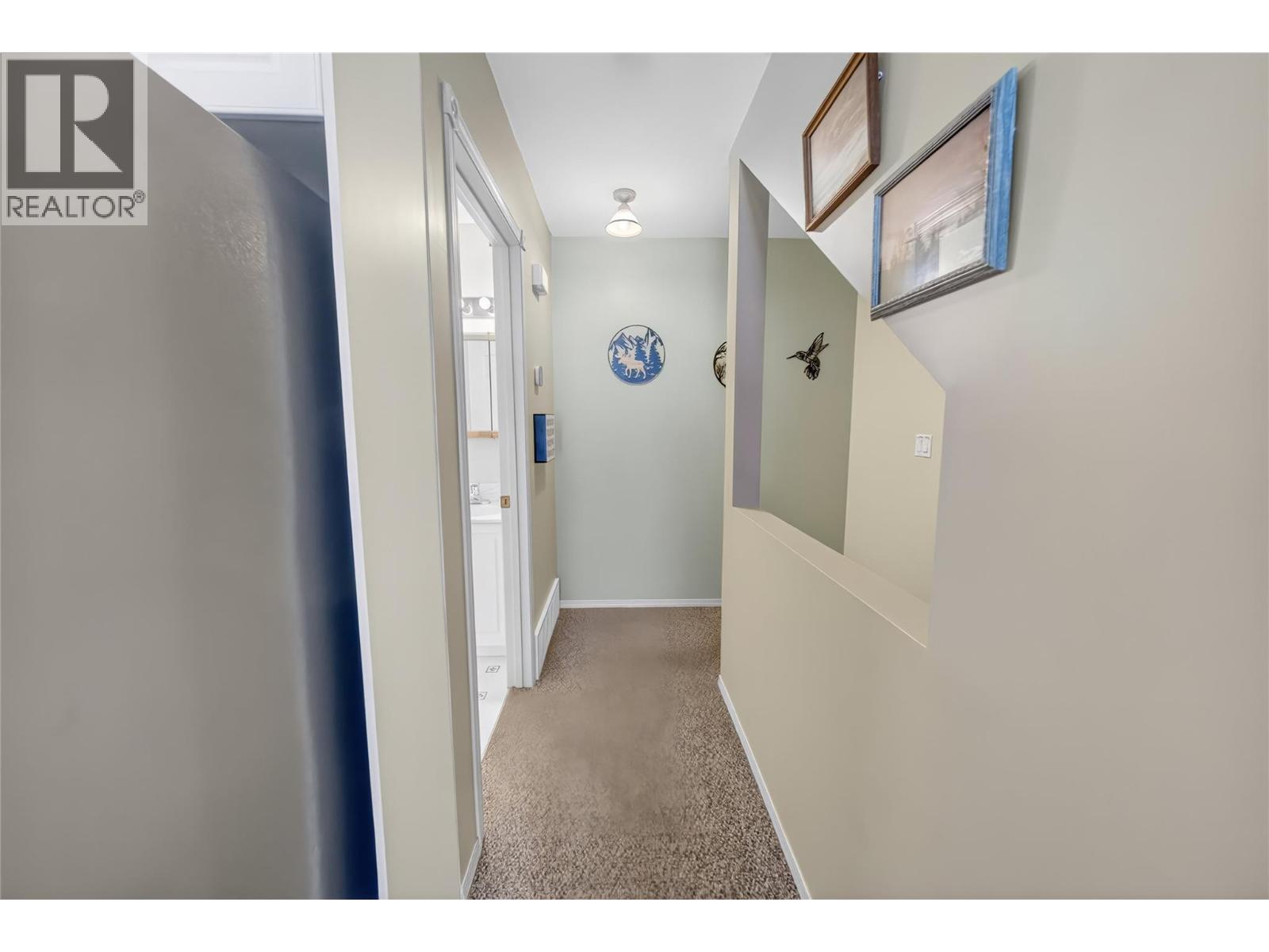 #438 400 RIVERSIDE WAY - 19