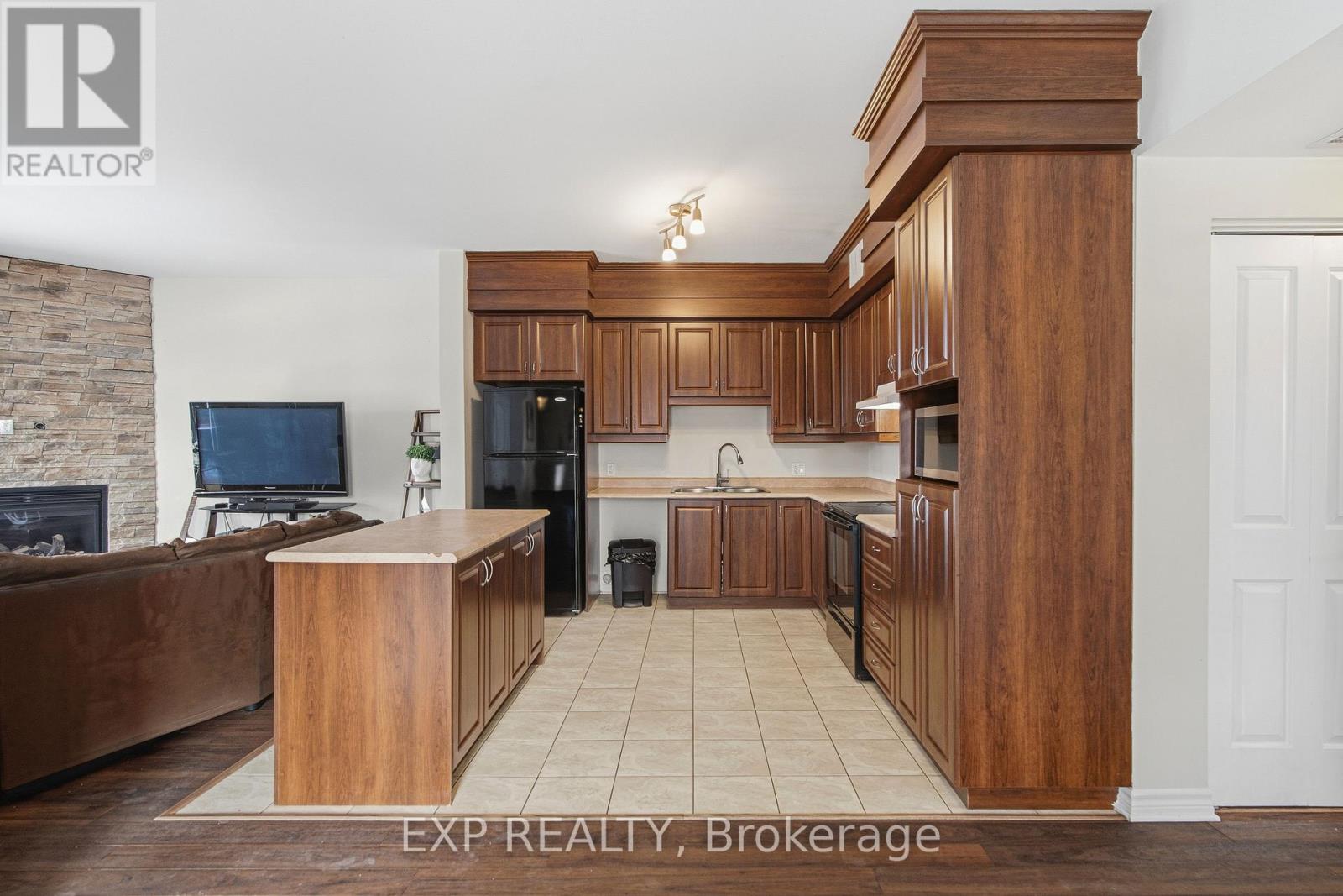 #3 201 BOURDEAU BOULEVARD - 8