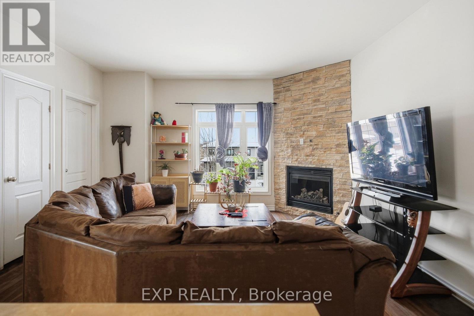 #3 201 BOURDEAU BOULEVARD - 9