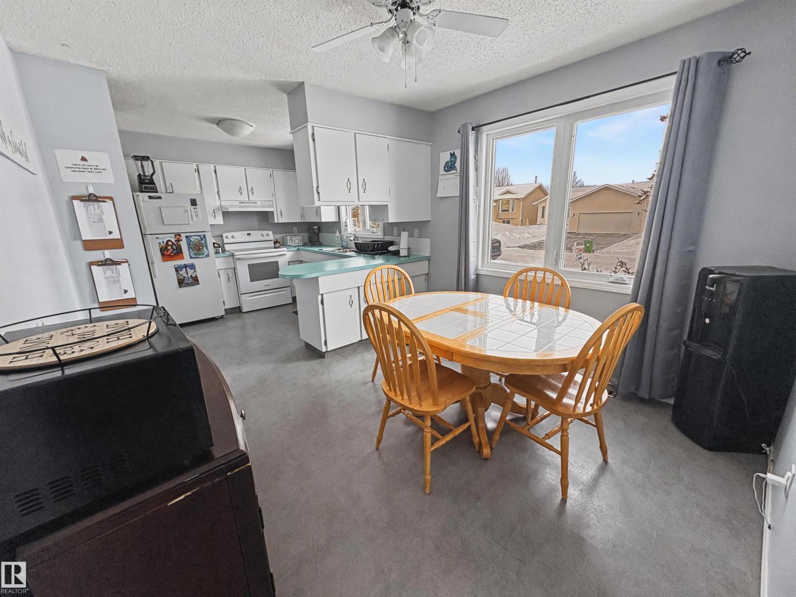 4602 42 AV - Photo 4 of 27, Bonnyville Town, Alberta